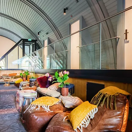 Bunk Hotel Utrecht-2