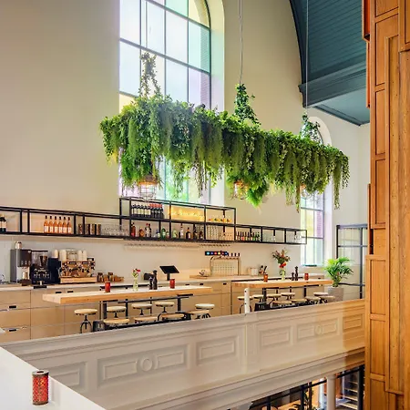 Bunk Hotel Utrecht-3